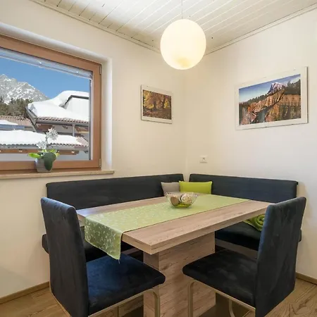Apartment Mittager Edelweiss Hafling